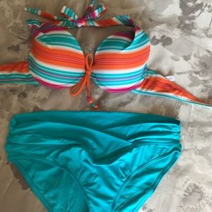 La vie en rose bikini.  Top is medium, bottom size large